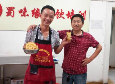 成都學(xué)習(xí)南充鍋盔夾涼粉培訓(xùn)哪里好？