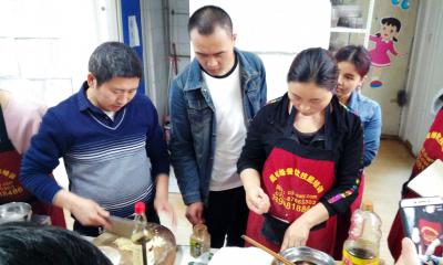 成都冒菜培訓(xùn)：如何經(jīng)營好一家冒菜店呢？