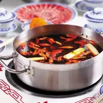秋天到了，學(xué)學(xué)這5款火鍋湯底的做法吧！