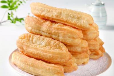 家常油條好吃有秘訣，配方，蓬松又酥脆，涼了也不硬