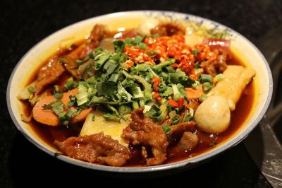 盤(pán)盤(pán)干拌麻辣燙技術(shù)做法哪里靠譜？高湯底料技巧培訓(xùn)