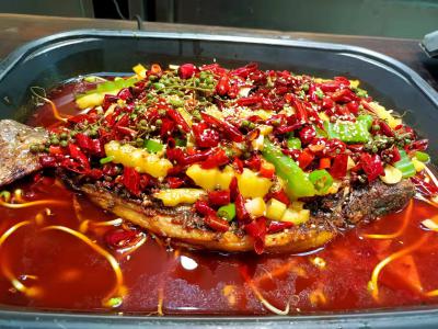 萬州烤魚技術(shù)培訓(xùn)怎樣可以學(xué)好？培訓(xùn)期間包食宿