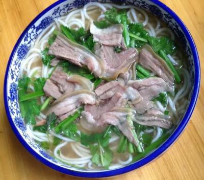 學(xué)做羊肉米線技術(shù)培訓(xùn)機(jī)構(gòu)哪里好？