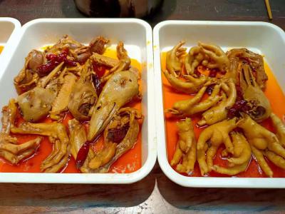 成都餐飲培訓(xùn)費(fèi)用，現(xiàn)撈鹵菜技術(shù)培訓(xùn)學(xué)校哪家好？