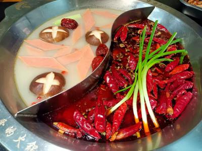 四川火鍋技術(shù)培訓(xùn)學(xué)校哪家好？飄味緣餐飲培訓(xùn)學(xué)校