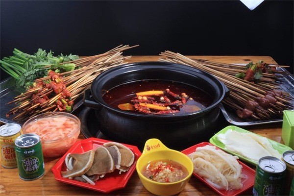 四川成都串串香培訓班哪家好？串串香底料技術(shù)培訓哪家好？