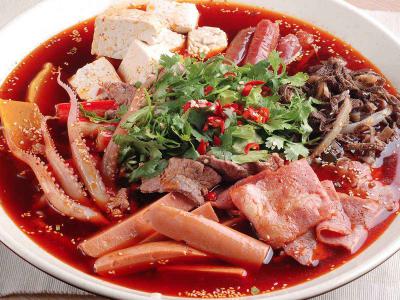冒菜培訓(xùn)班一般多少錢？如何選擇正宗冒菜培訓(xùn)機(jī)構(gòu)