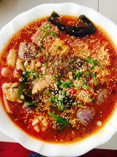 成都冒菜實(shí)體店培訓(xùn)哪家好？成都冒菜培訓(xùn)費(fèi)用解析