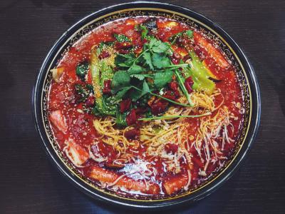 正宗冒菜培訓(xùn)班多少錢？正宗冒菜制作技藝培訓(xùn)班推薦