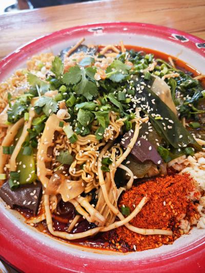 成都學(xué)冒菜哪家培訓(xùn)好？成都冒菜培訓(xùn)費用解析